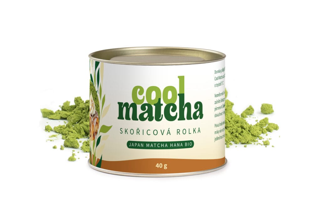 Cool Matcha Skořicová rolka - dárková dóza 40 g